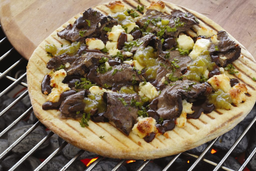 Recipe: Grilled Steak Pizza