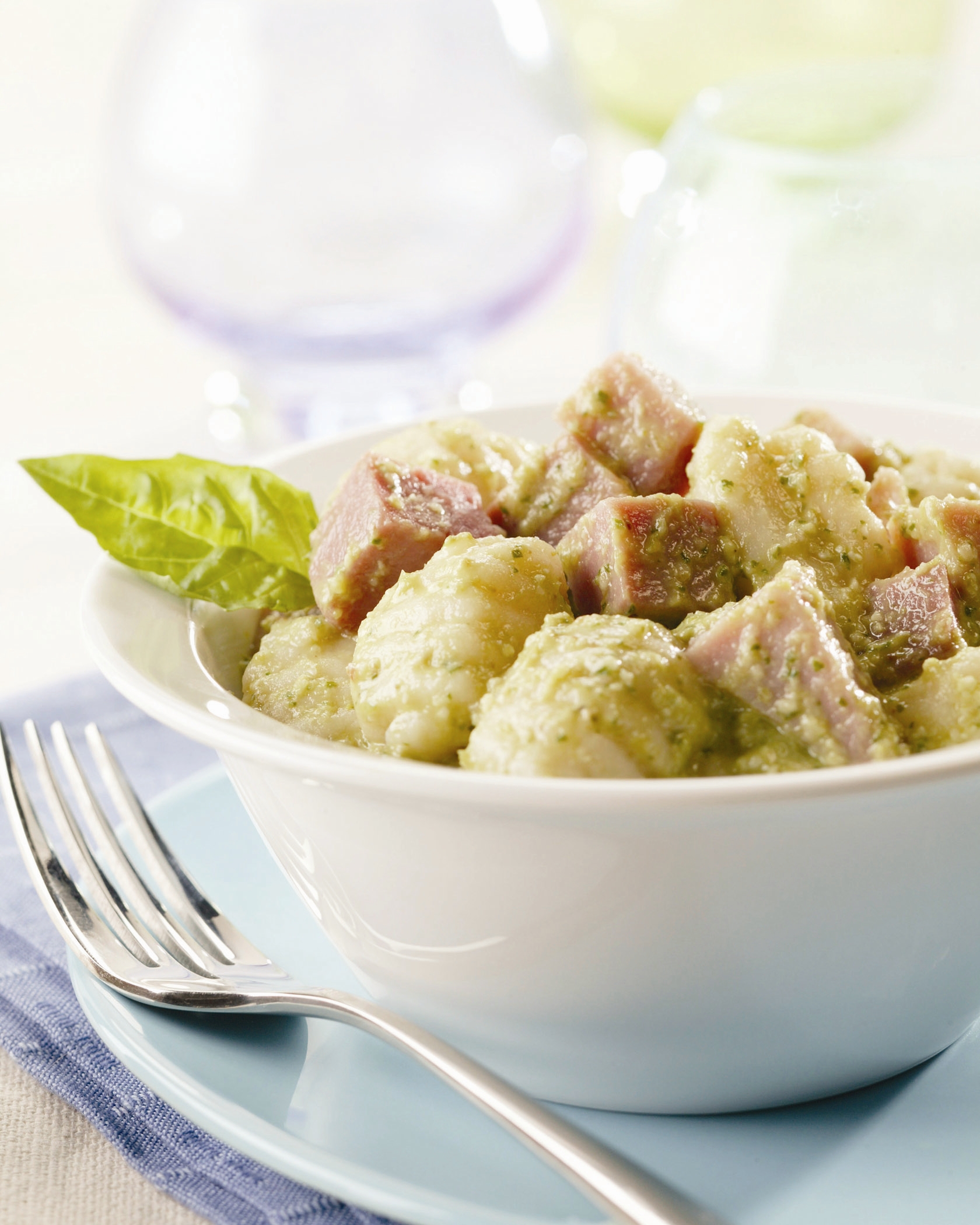 Recipe: Asparagus pesto, gnocchi & ham