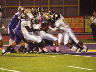 Hahnville running back Ernest Thompson