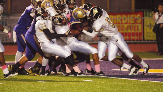 Hahnville running back Ernest Thompson